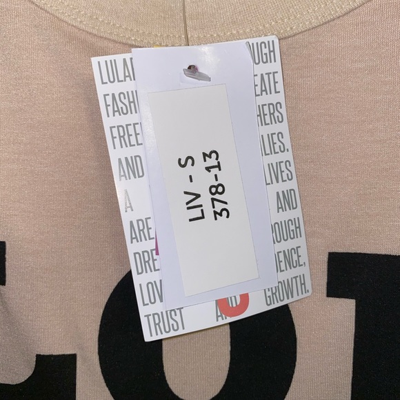 LulaRoe Liv - Picture 2 of 4